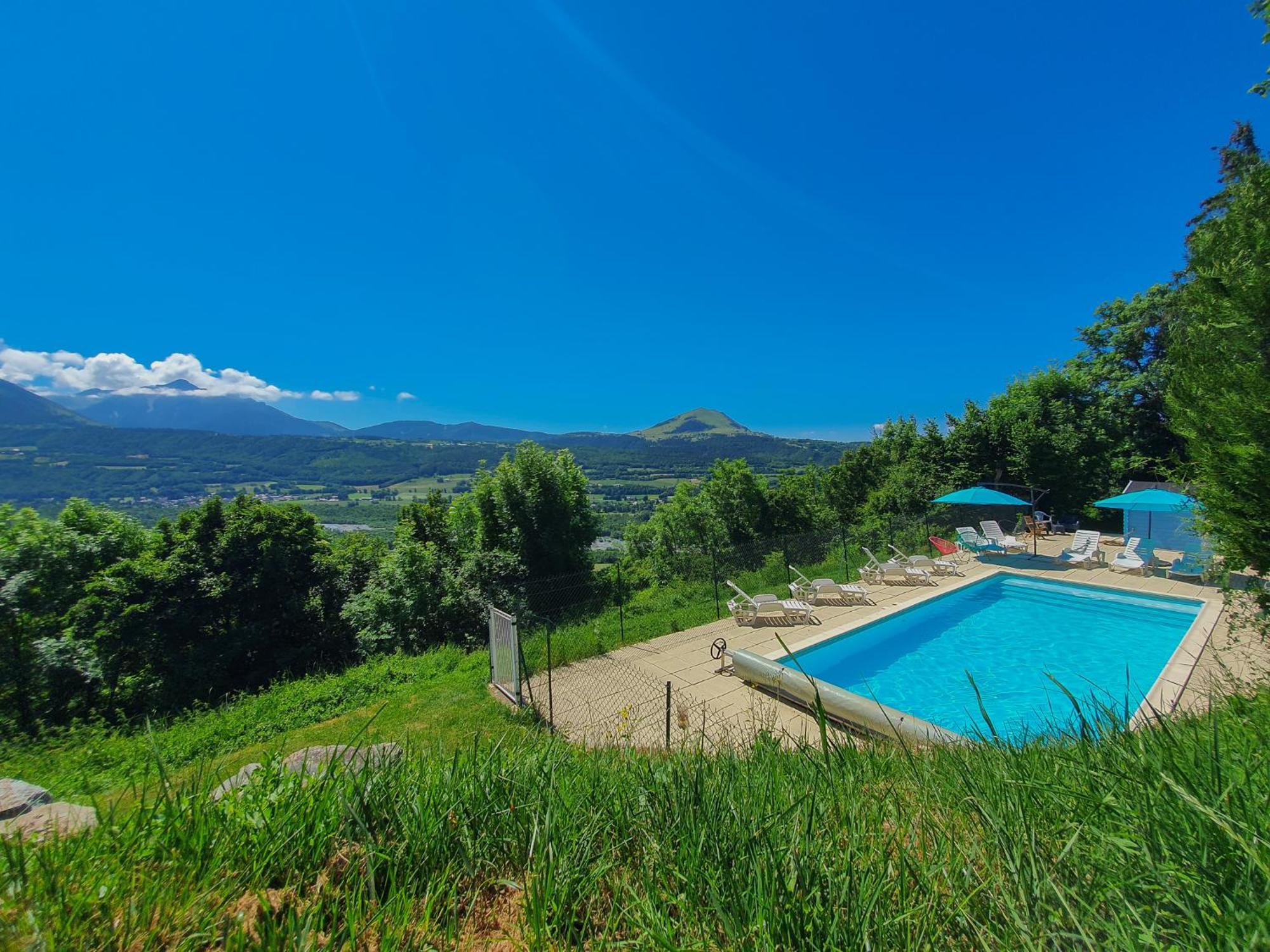 Lerefugedetiti Villa Buissard Luaran gambar