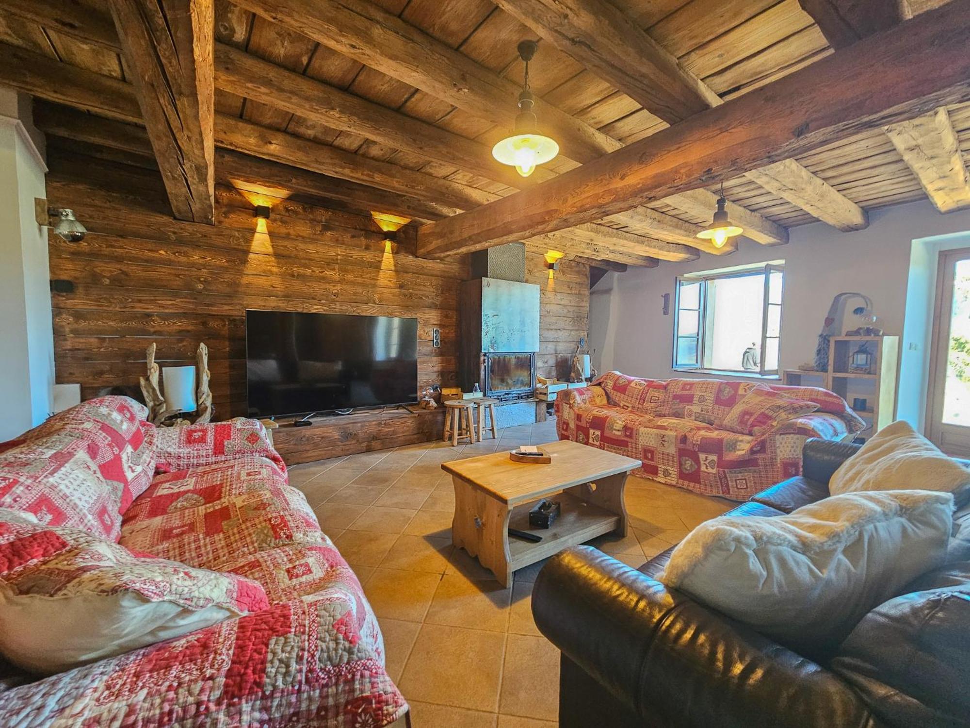 Lerefugedetiti Villa Buissard Luaran gambar