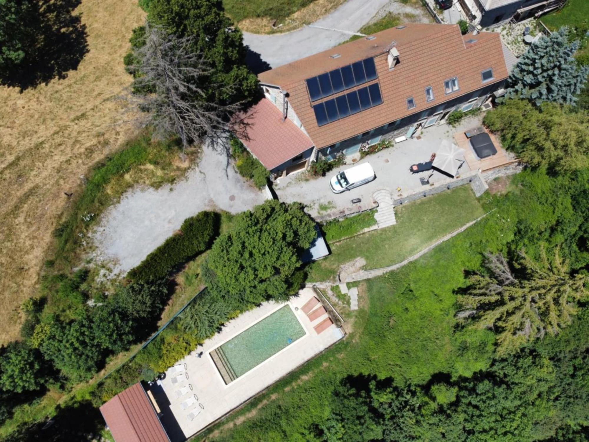 Lerefugedetiti Villa Buissard Luaran gambar